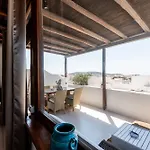 White Pearl Mykonos Lejlighedshotel 4*