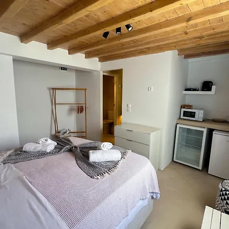 White Pearl Mykonos Aparthotel