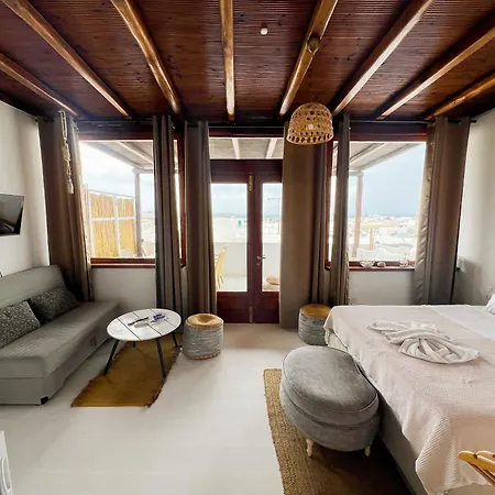 Aparthotel Kamara & Mykonos Town