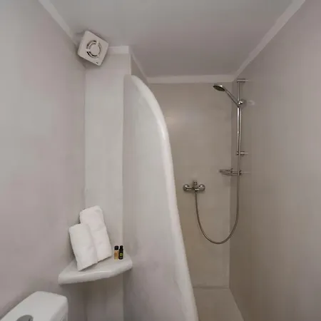 Hotel apartamentowy Kamara & *