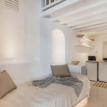 White Pearl Mykonos 4*