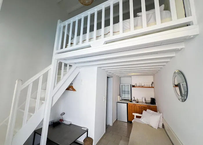 White Pearl Mykonos Aparthotel 4*