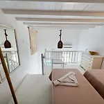 White Pearl Mykonos Aparthotel 4*